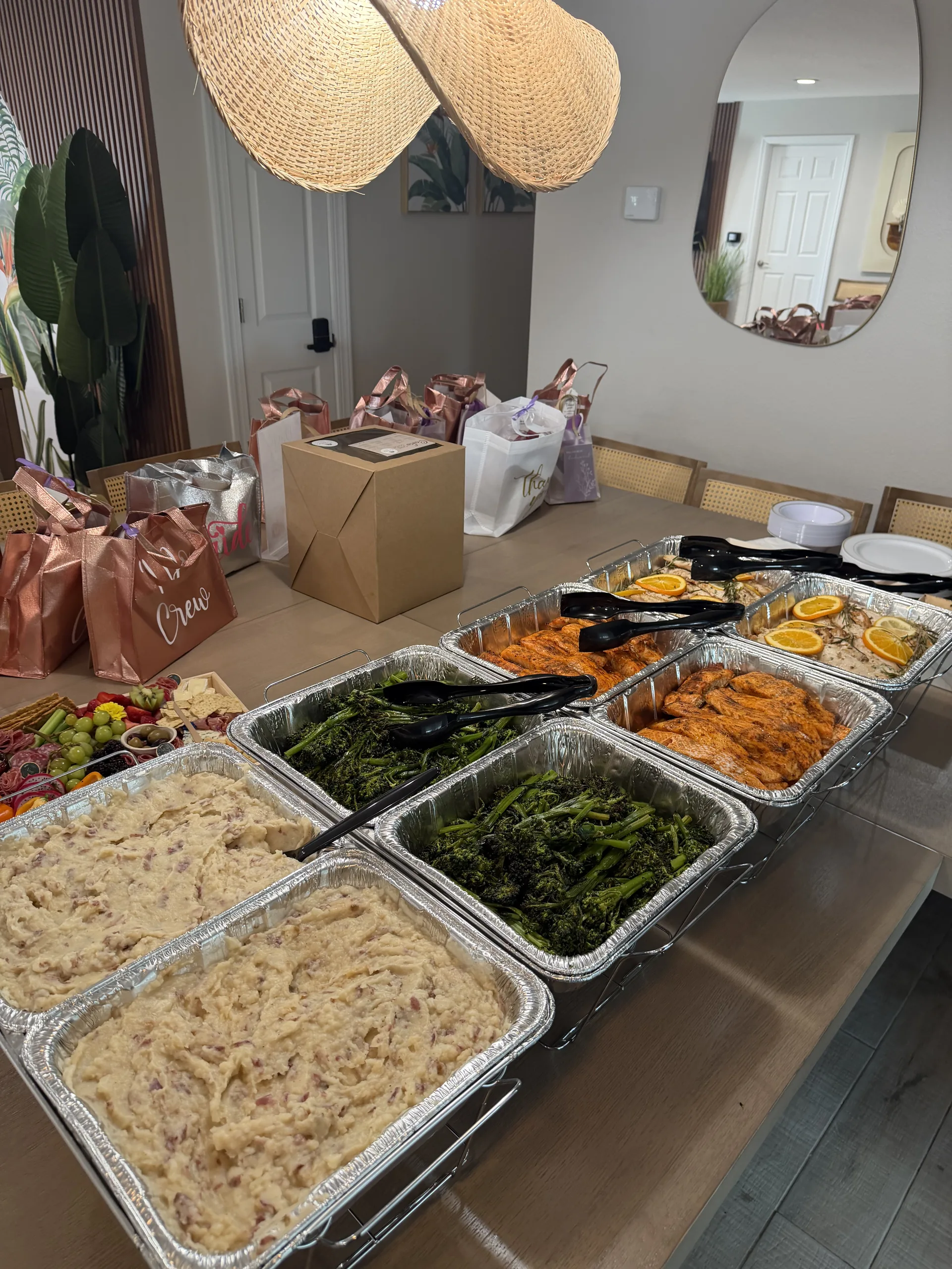 Fresh NOM Catering delivery menus